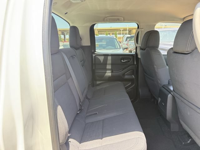 Used 2022 Nissan Frontier SV RWD image 29