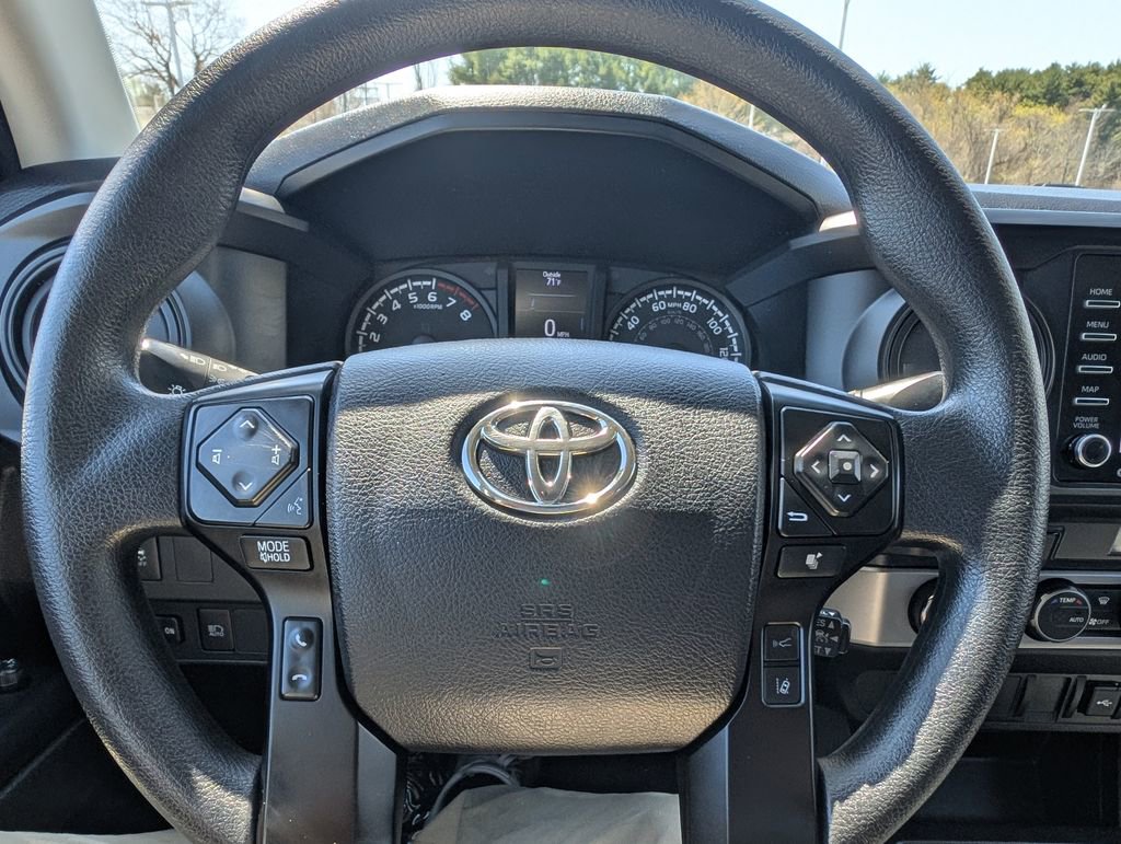 Used 2022 Toyota Tacoma SR AWD/4WD image 22