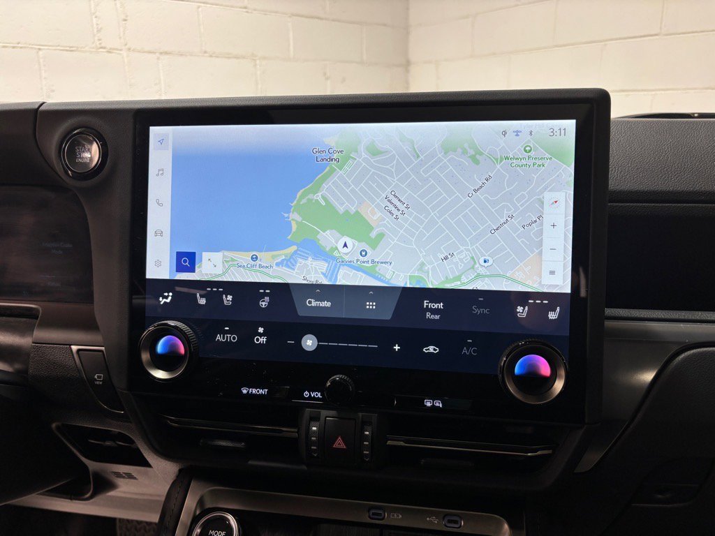 Used 2024 Lexus GX 550 image 16