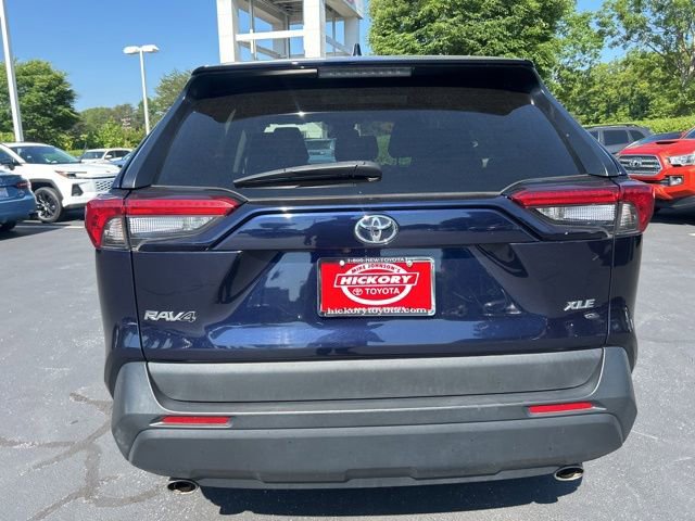 Used 2024 Toyota RAV4 XLE FWD image 8