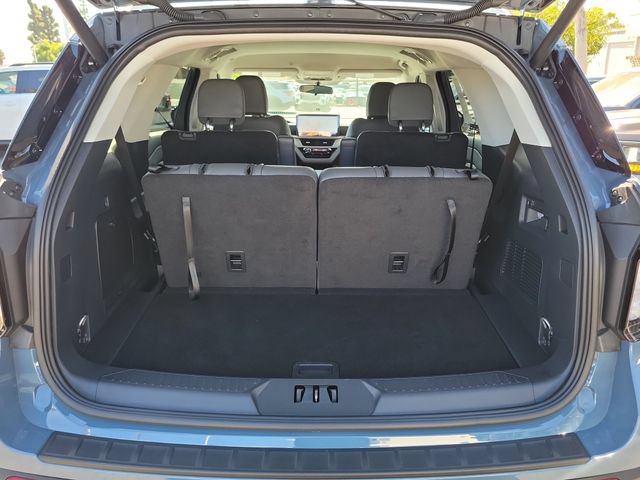 Used 2026 Ford Explorer Active w/ Active Comfort Package RWD image 21