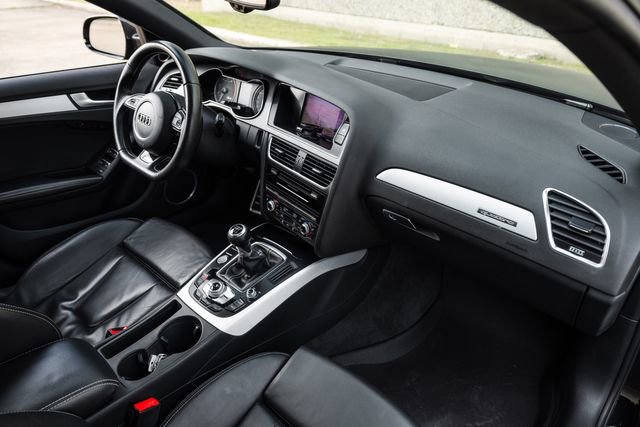 Used 2013 Audi S4 Premium Plus image 24