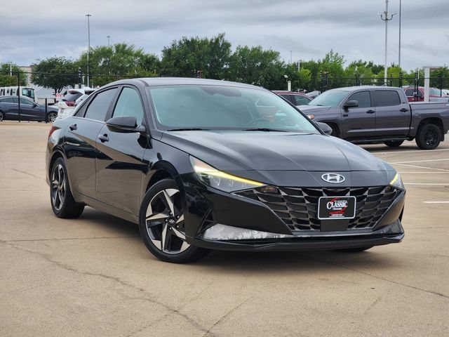 Used 2022 Hyundai Elantra Limited FWD video 2