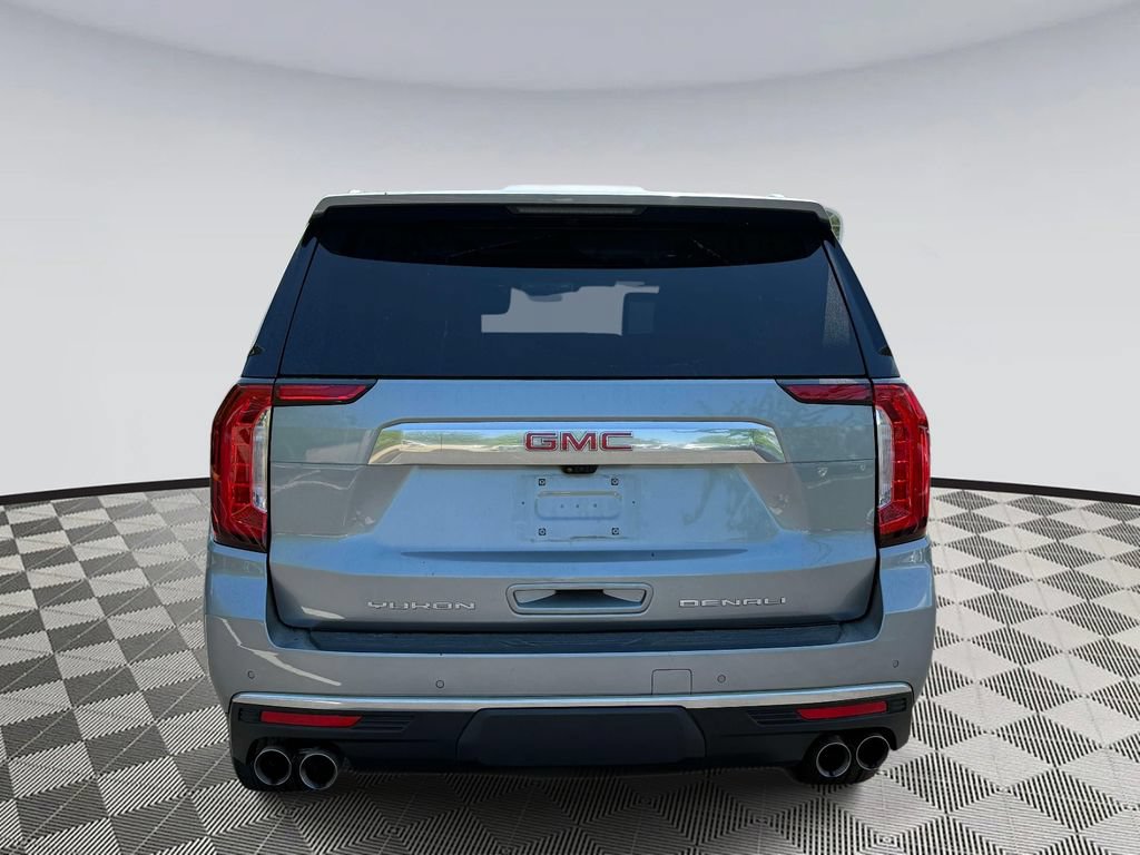 Used 2023 GMC Yukon Denali w/ Denali Reserve Package AWD/4WD image 3