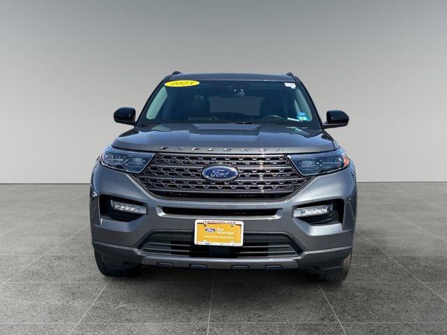 Used 2023 Ford Explorer XLT w/ Equipment Group 202A AWD/4WD image 9