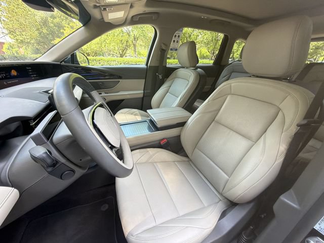 Certified 2024 Lincoln Nautilus Premier w/ Equipment Group 102A AWD/4WD image 11