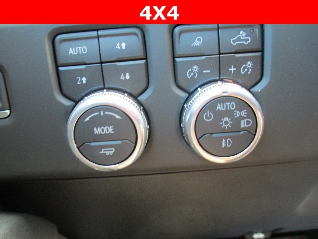 Used 2026 GMC Sierra 1500 AT4 w/ AT4 Premium Package image 30