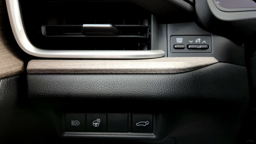 Certified 2025 Toyota Grand Highlander FWD image 41