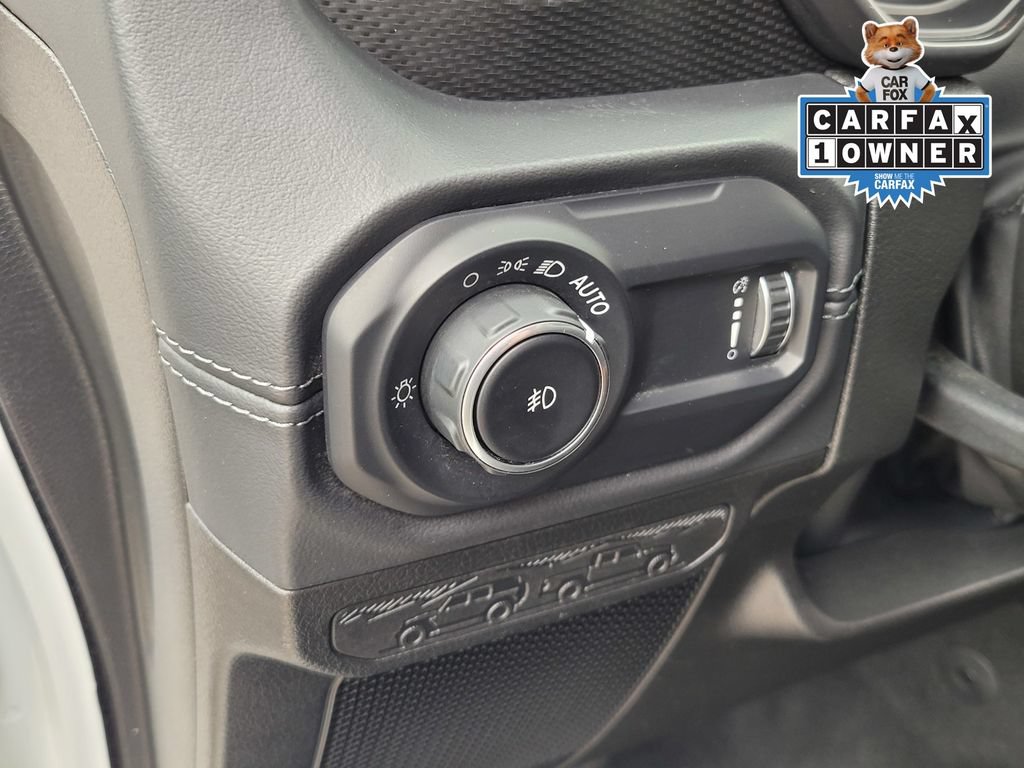 Used 2024 Jeep Wrangler Unlimited Rubicon AWD/4WD image 17