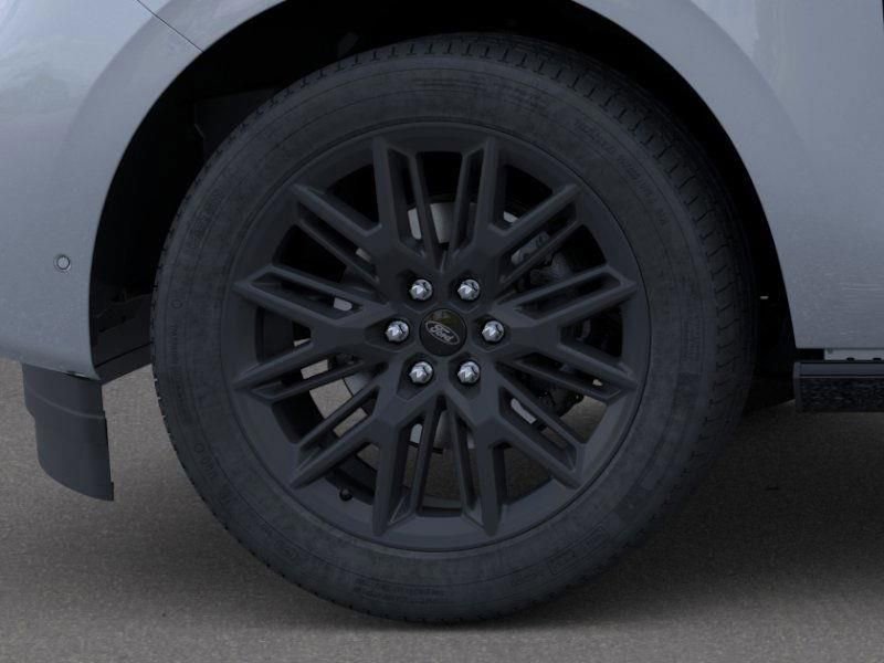 New 2026 Ford Expedition Max Platinum image 19