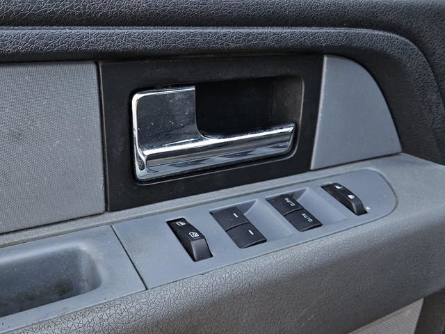 Used 2013 Ford F150 XLT w/ Luxury Equipment Group RWD image 26