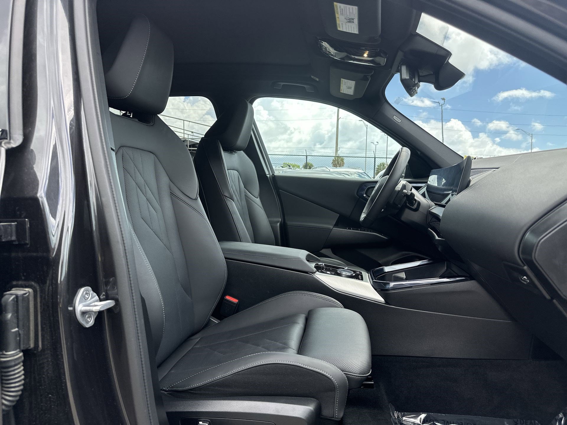 Used 2025 BMW X3 xDrive30i image 24