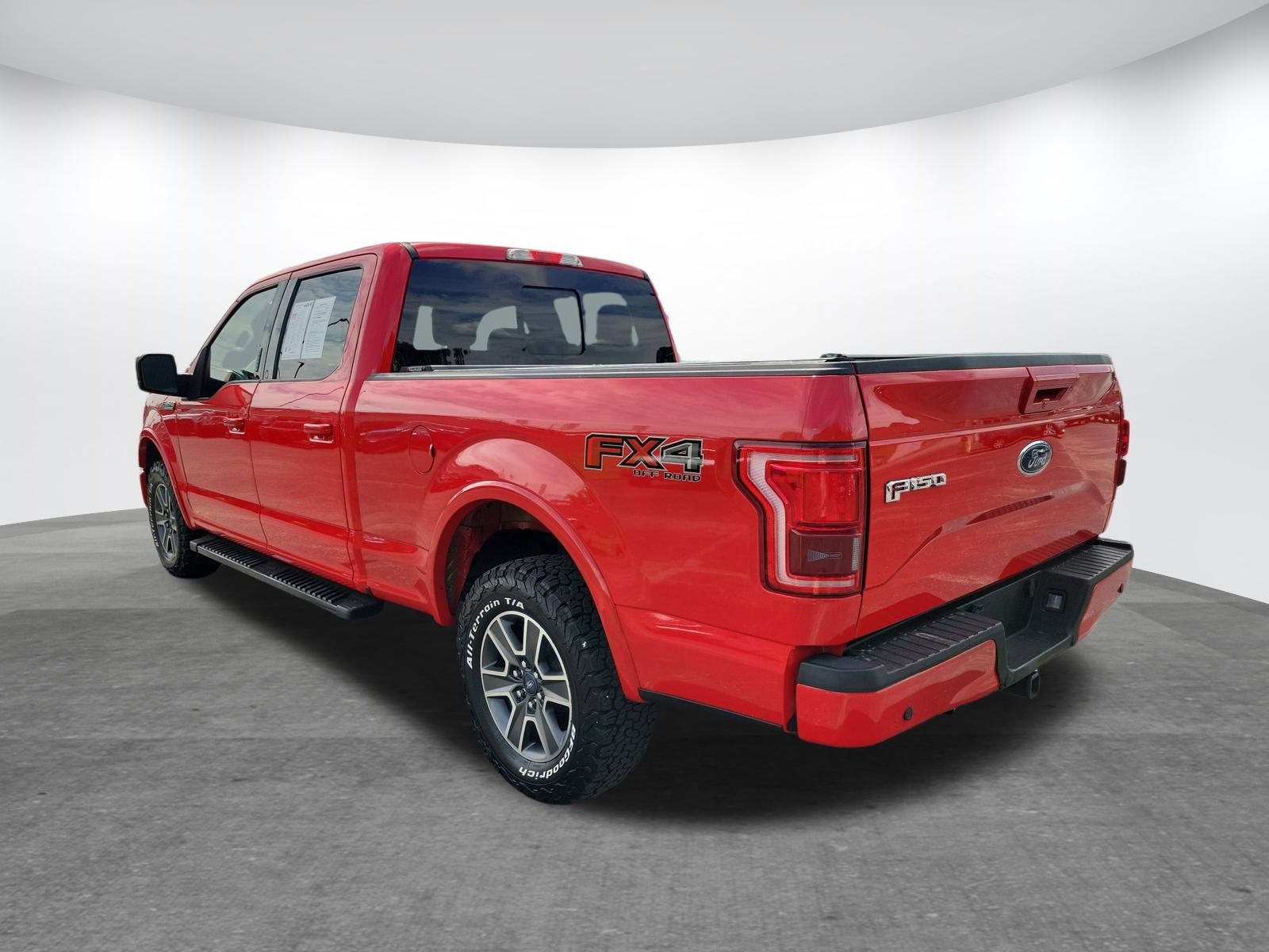 Used 2015 Ford F150 Lariat image 28
