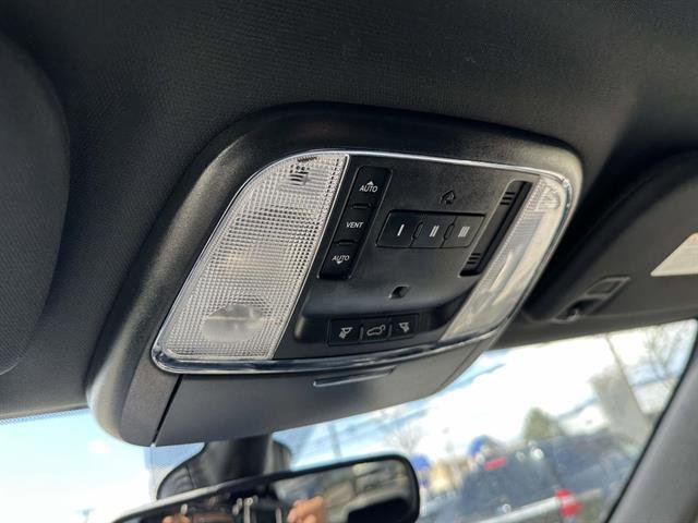 Used 2017 Jeep Grand Cherokee Limited AWD/4WD image 26