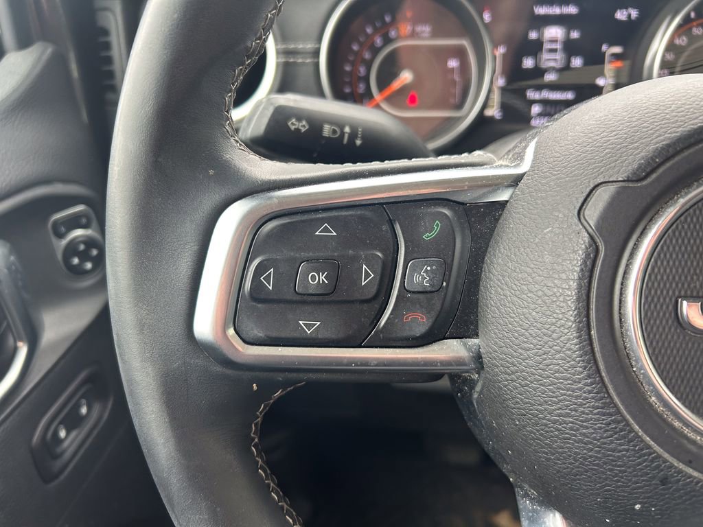 Used 2018 Jeep Wrangler Unlimited Sahara image 23