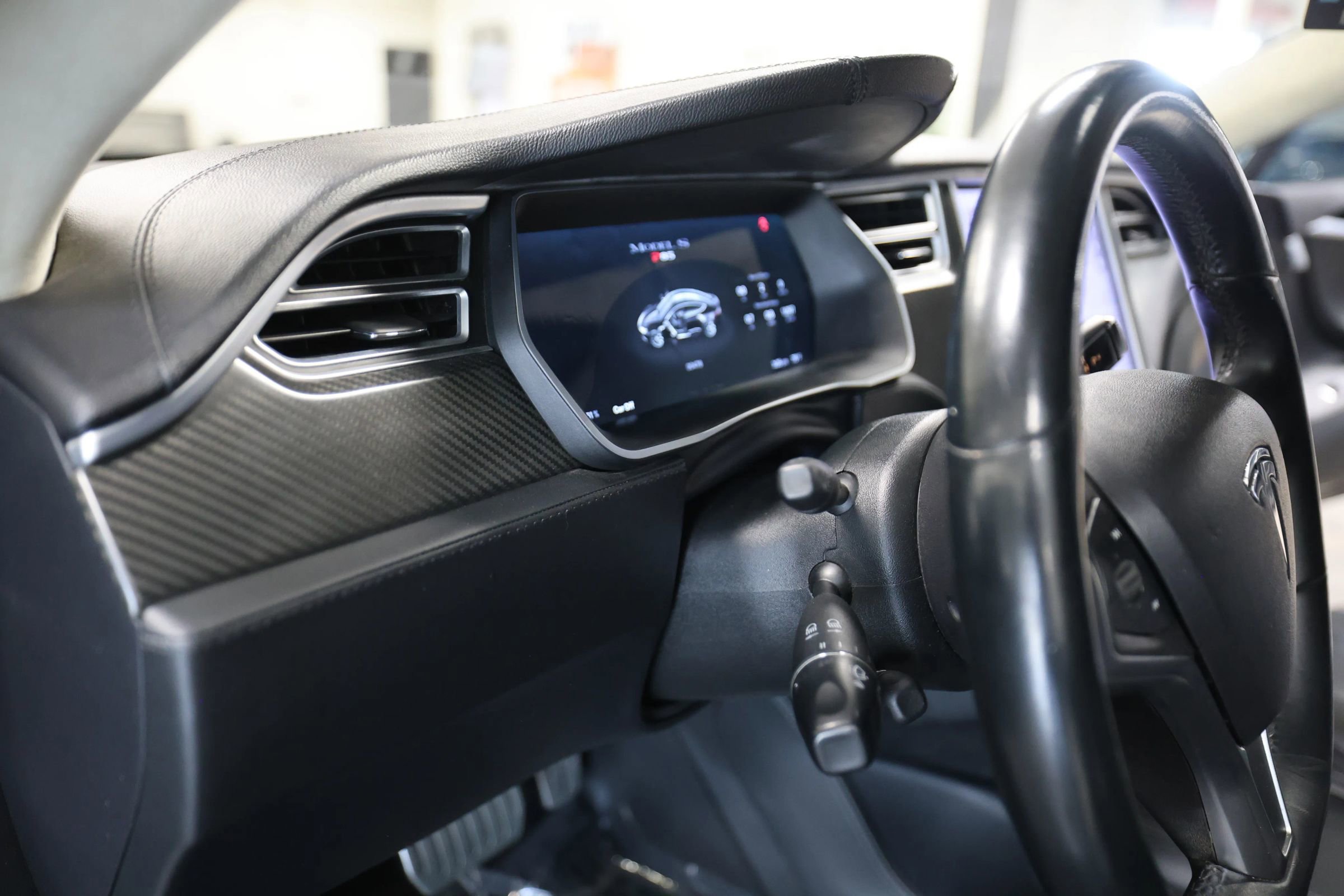 Used 2014 Tesla Model S P85 image 29