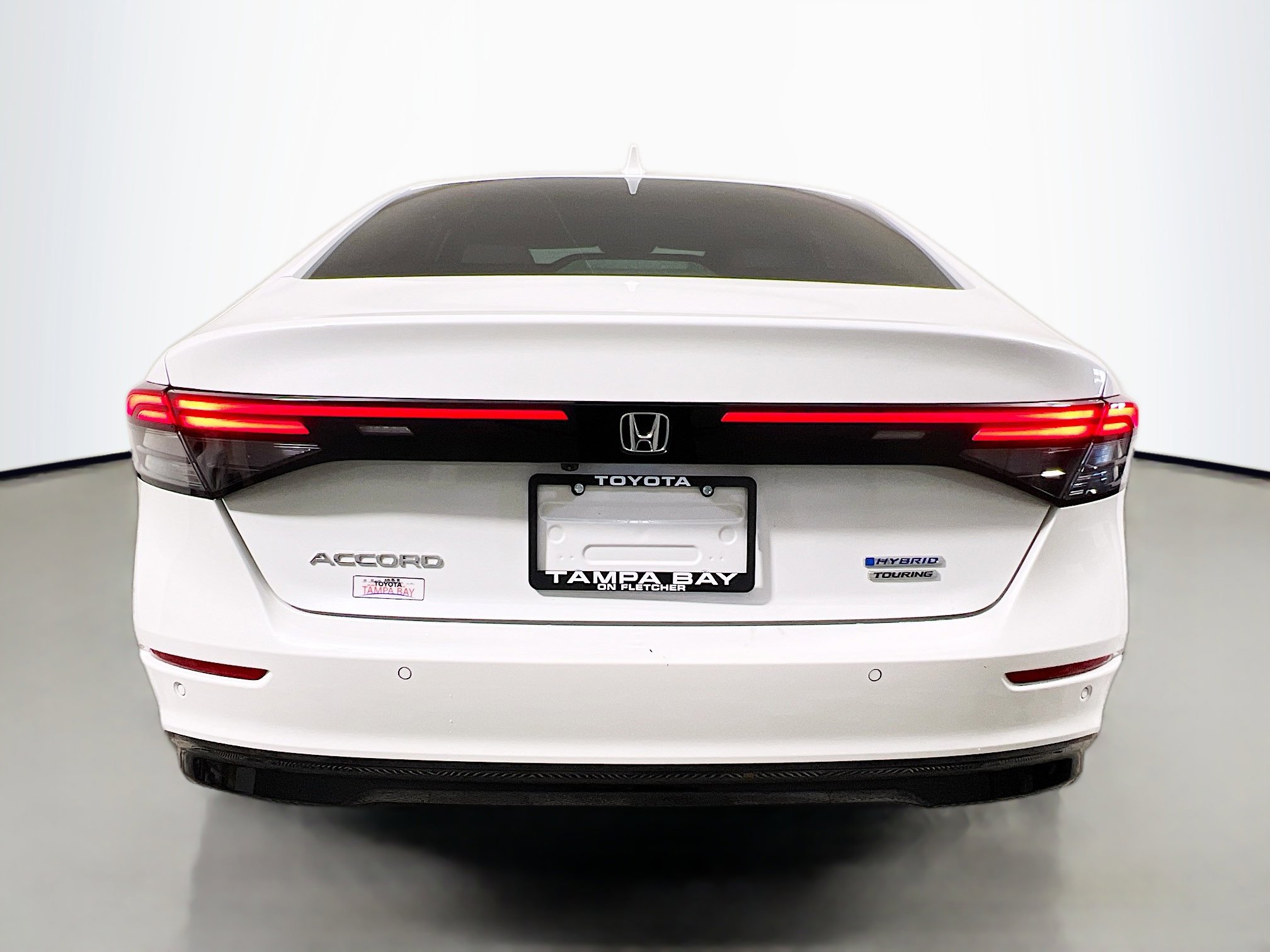 Used 2023 Honda Accord Touring image 6