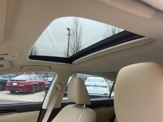 Used 2017 Lexus ES 350 image 15