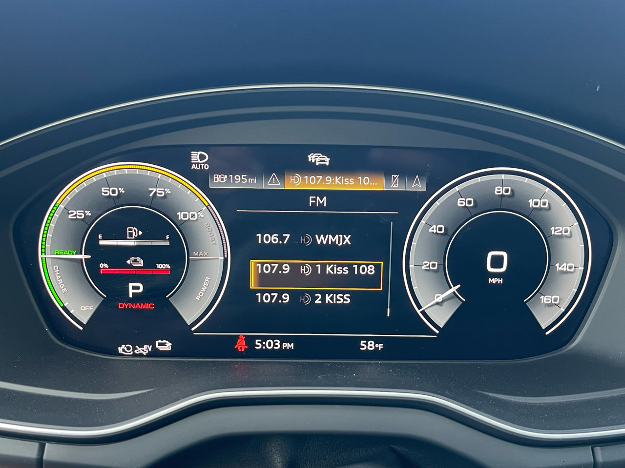 Used 2022 Audi Q5 e Premium Plus w/ Premium Plus Package image 41