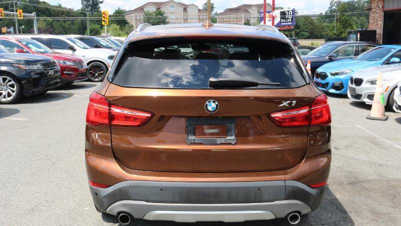 Used 2016 BMW X1 xDrive28i w/ Premium Package AWD/4WD image 6