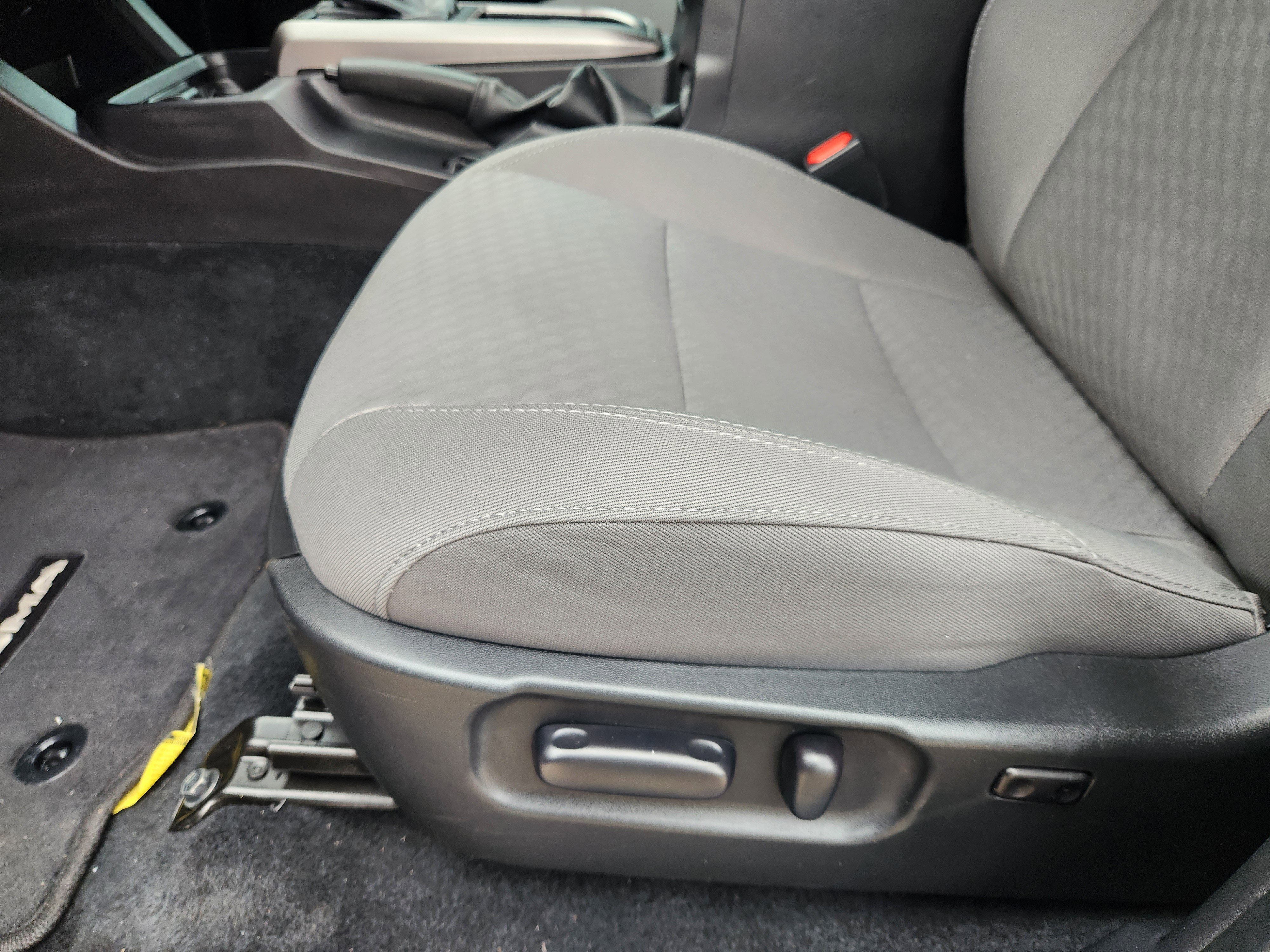 Used 2023 Toyota Tacoma SR5 image 24