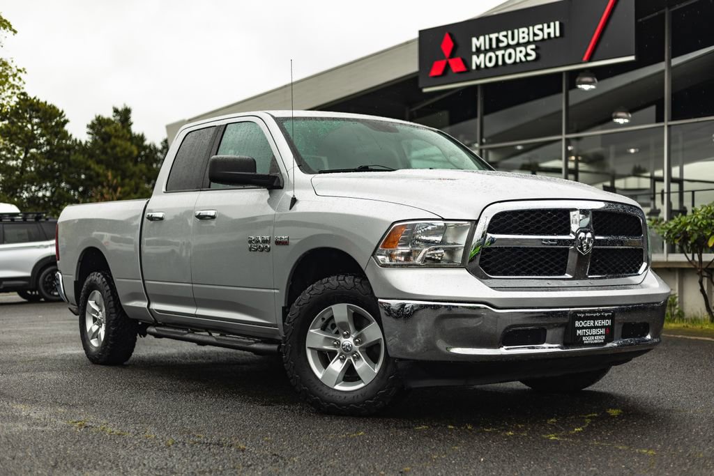 Used 2017 RAM 1500 Classic SLT AWD/4WD image 1