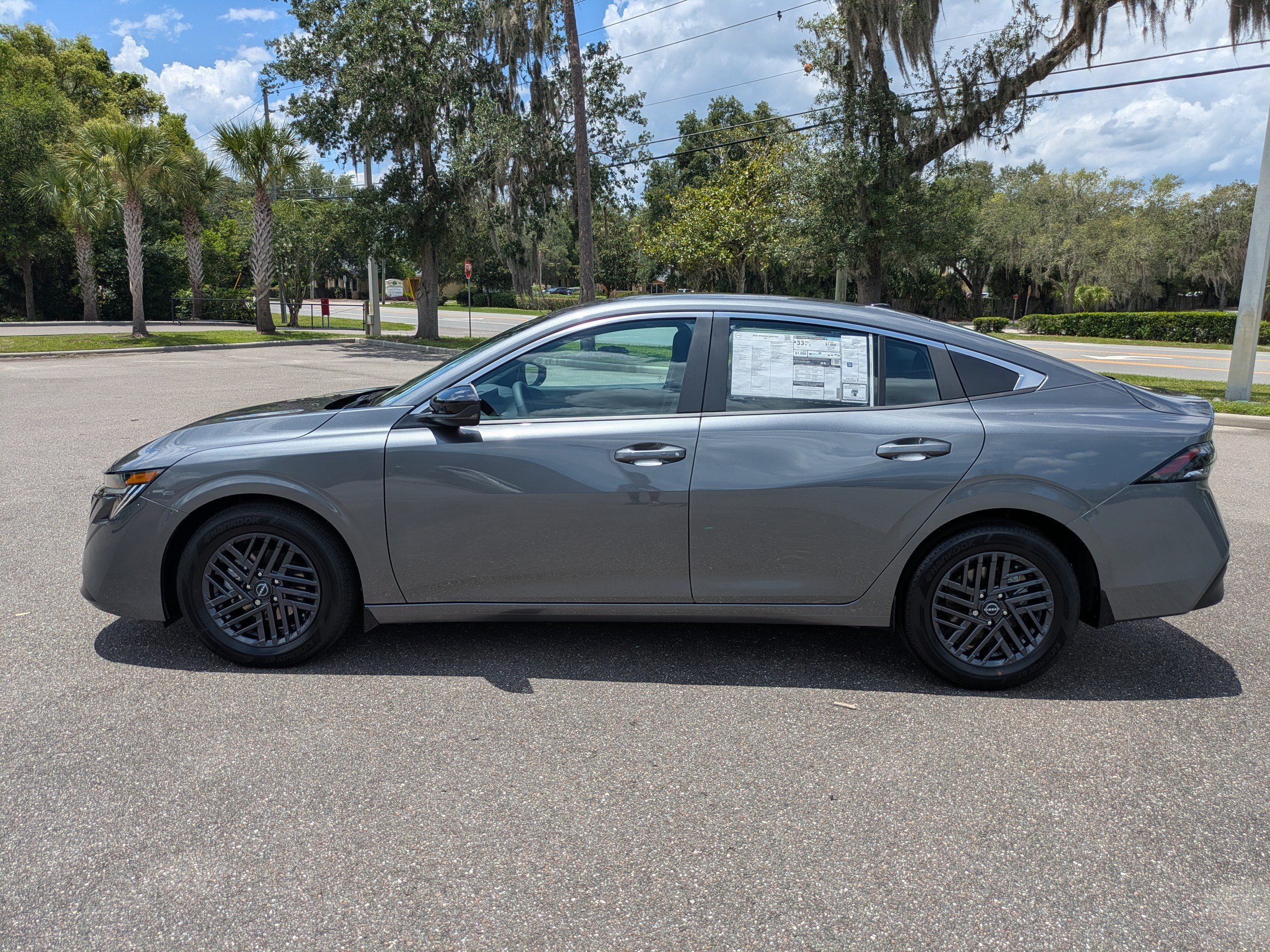 New 2026 Nissan Sentra SV w/ SV Convenience Package FWD image 7