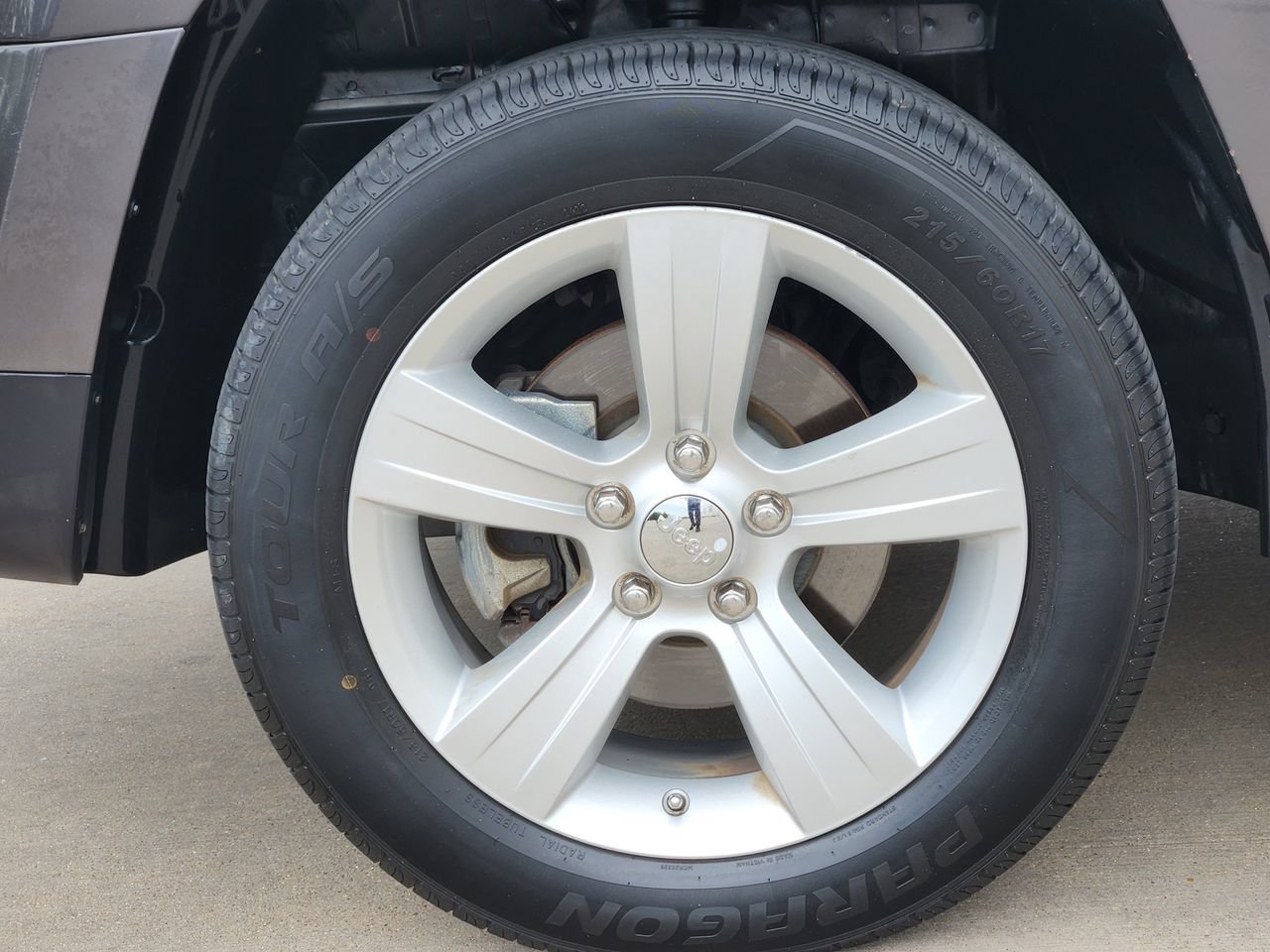 Used 2017 Jeep Patriot Latitude FWD image 6