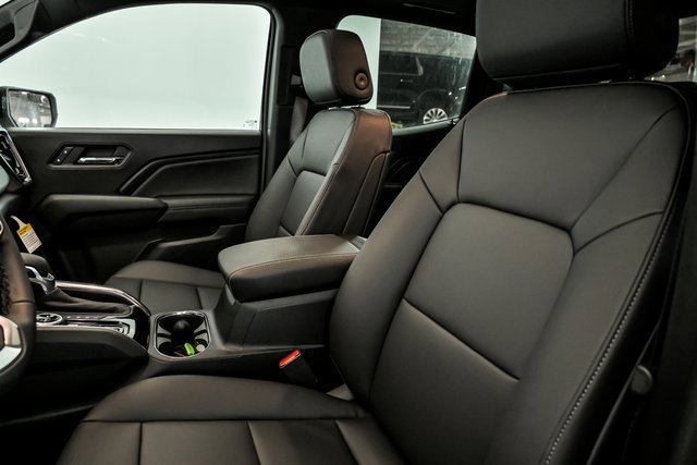 New 2026 GMC Canyon Elevation w/ Convenience Package image 7