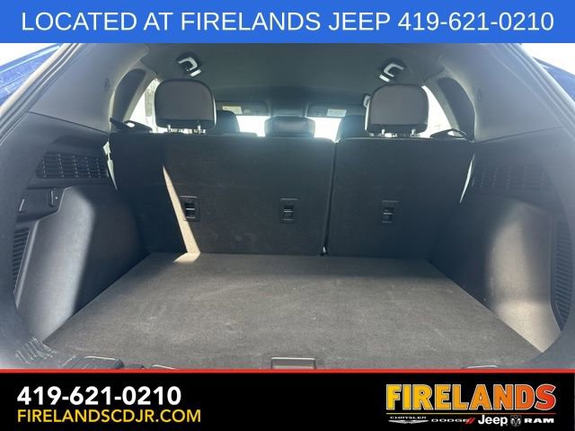 Used 2023 Ford Escape ST-Line Select AWD/4WD image 11