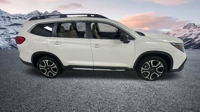 New 2026 Subaru Ascent Limited image 2