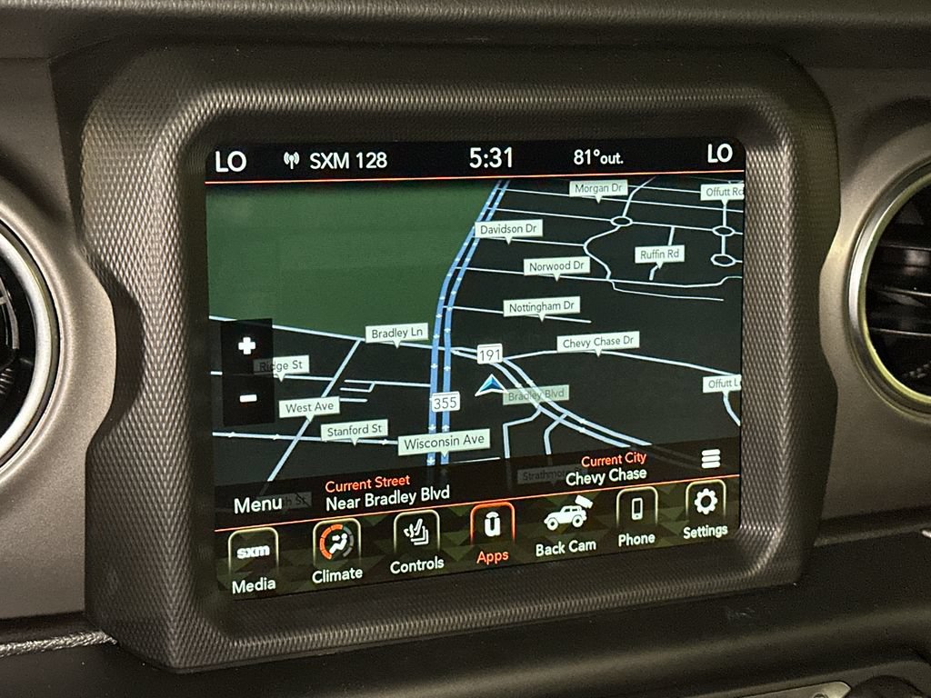 Used 2022 Jeep Wrangler Unlimited Rubicon w/ LED Lighting Group AWD/4WD image 24