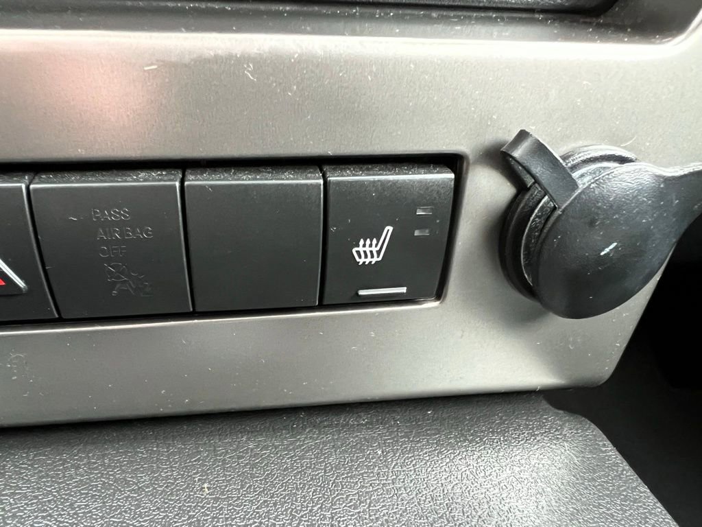 Used 2012 Jeep Liberty Sport image 38