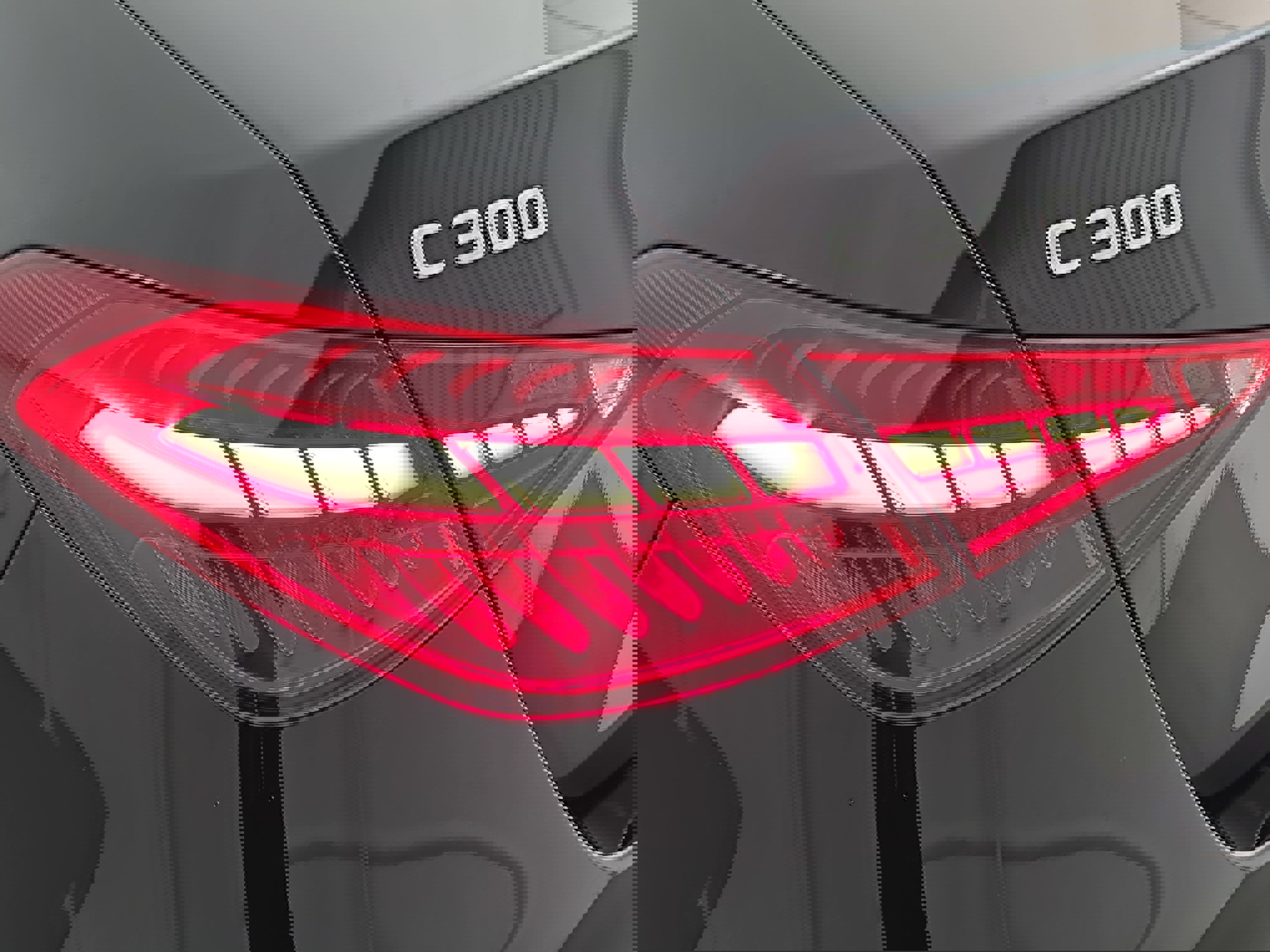 Used 2025 Mercedes-Benz C 300 Sedan image 34