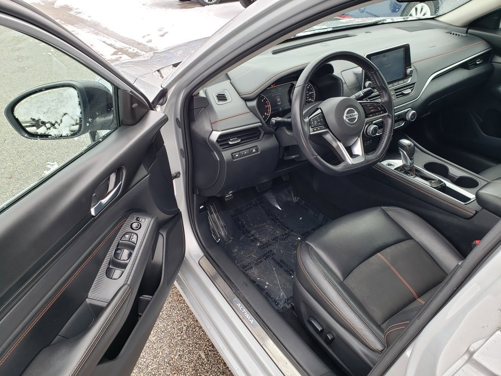Used 2020 Nissan Altima 2.5 SR image 9