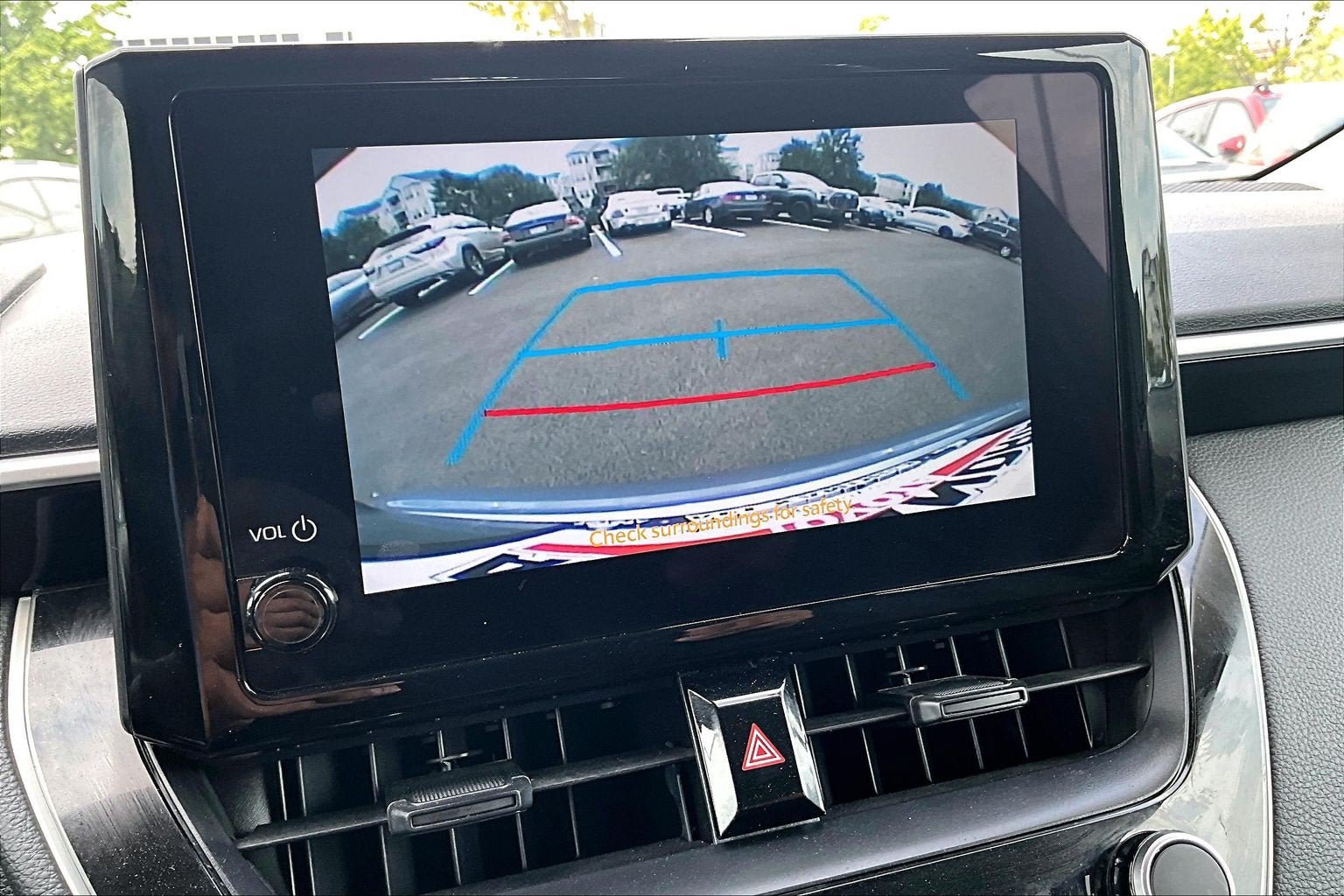 Used 2025 Toyota Corolla LE FWD image 20