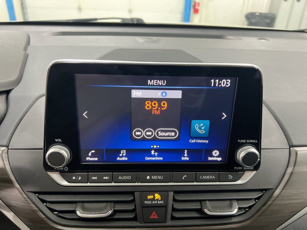 Used 2024 Nissan Altima 2.5 SV FWD image 14