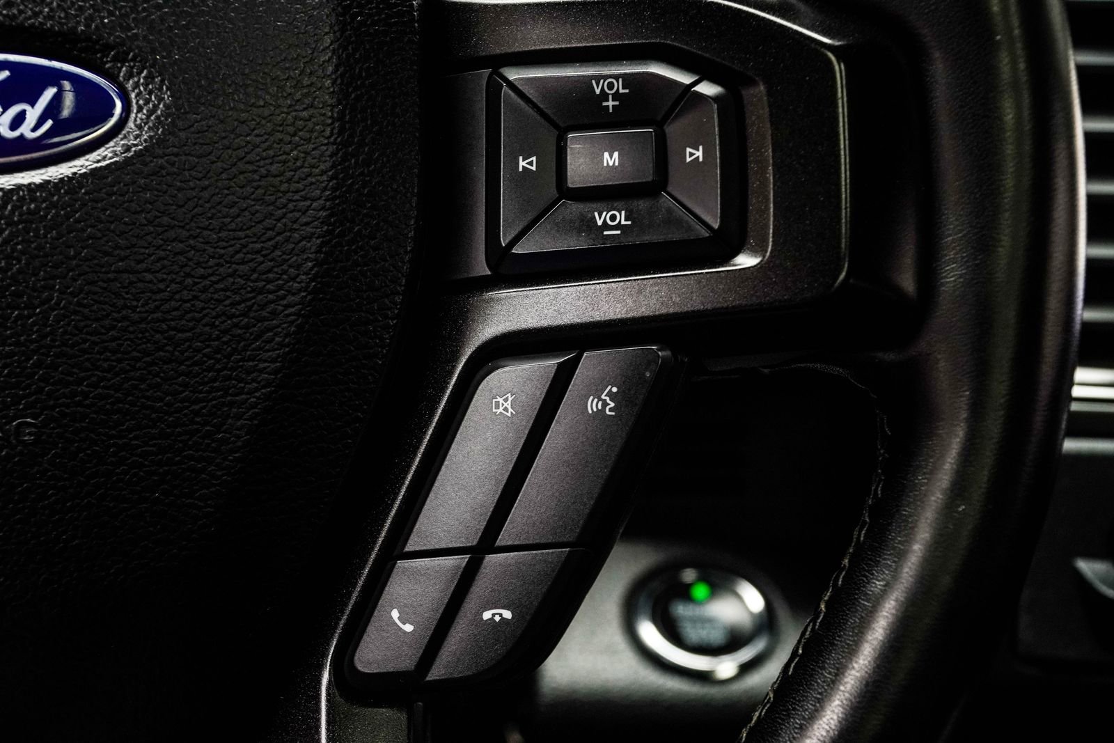 Used 2020 Ford Expedition Limited w/ Equipment Group 302A image 27