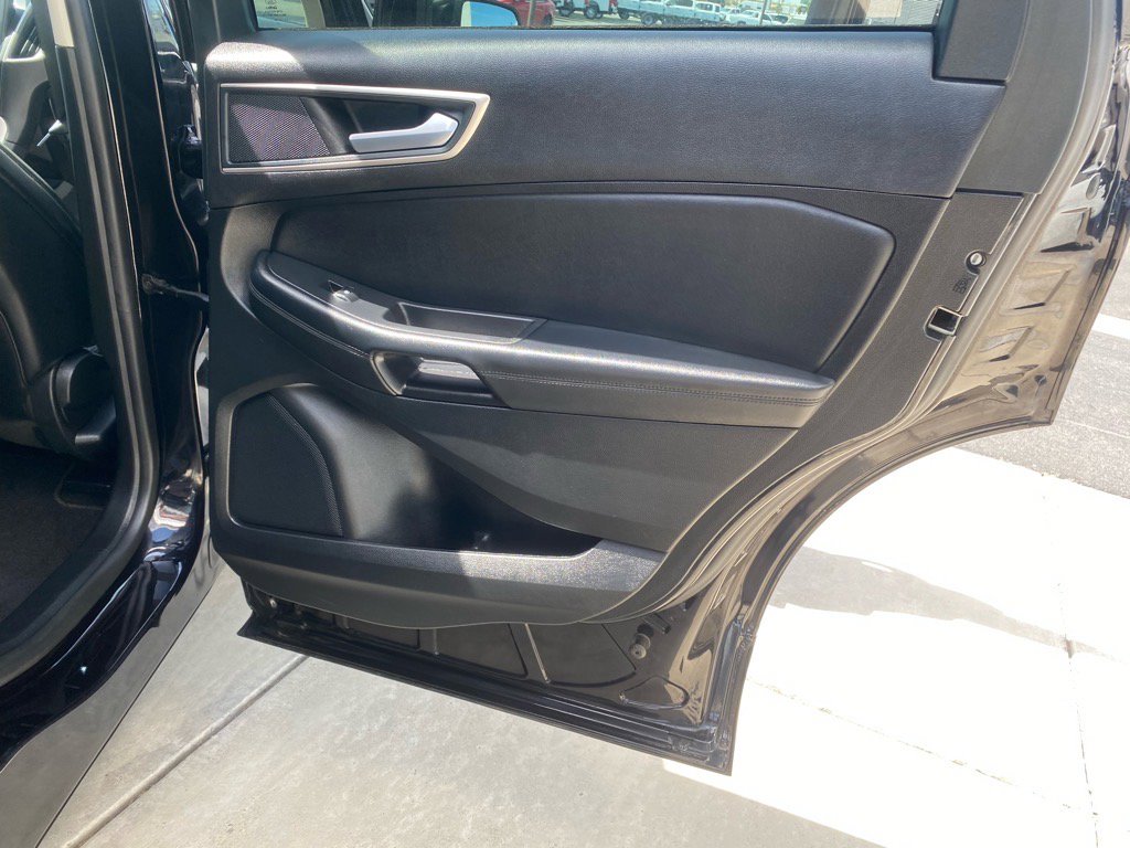 Used 2024 Ford Edge SEL image 38