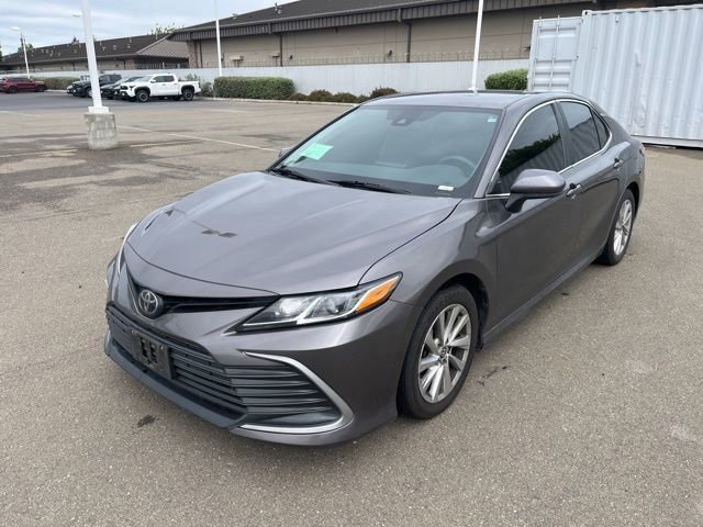 Used 2023 Toyota Camry LE FWD image 1