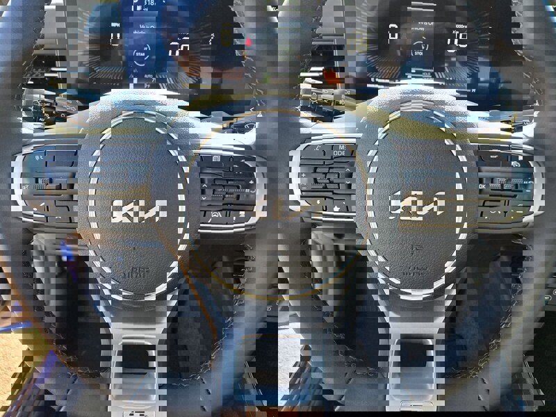 Certified 2025 Kia K5 GT-Line image 23