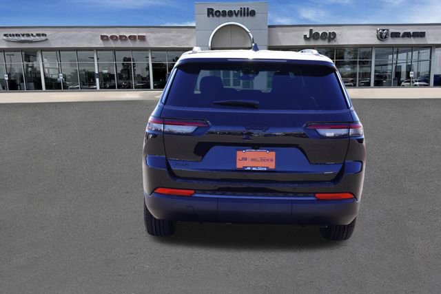 New 2026 Jeep Grand Cherokee L 4WD image 4
