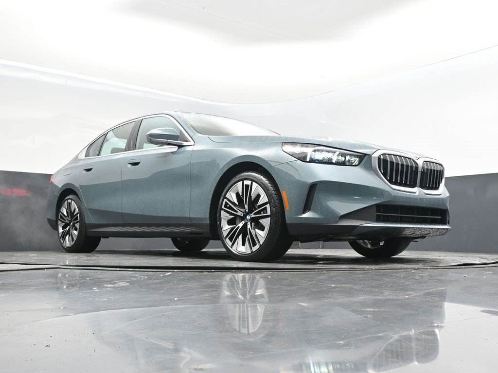 New 2026 BMW 530i w/ Premium Package image 45