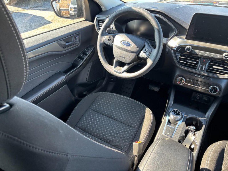 Used 2025 Ford Escape Active FWD image 13
