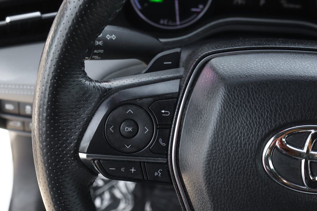 Used 2020 Toyota Avalon XSE image 23