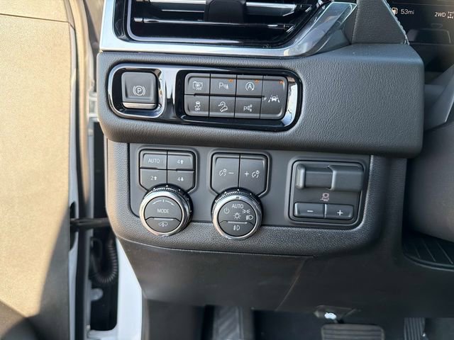 New 2026 GMC Yukon Denali w/ Denali Reserve Package image 30