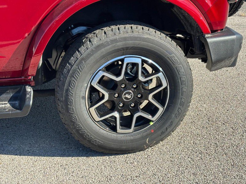 New 2026 Ford Bronco Outer Banks AWD/4WD image 12