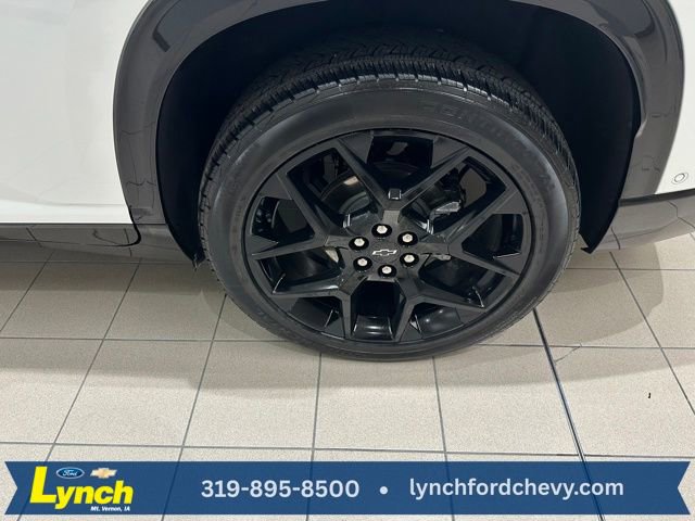 Used 2024 Chevrolet Traverse RS w/ LPO, Floor Liner Package image 34