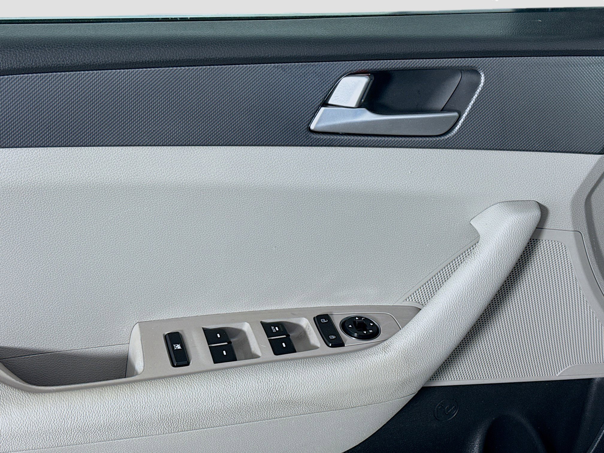 Used 2016 Hyundai Sonata SE image 23