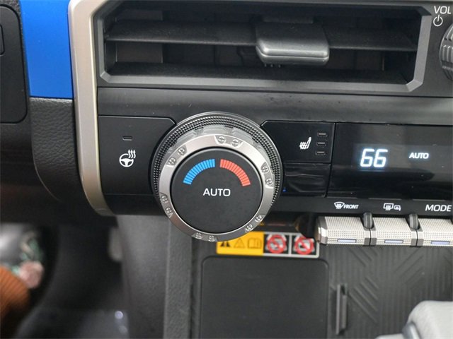 Used 2024 Toyota Tacoma TRD Off-Road image 18